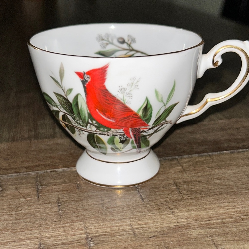 Royal Chelsea Audubon Birds Cardinal